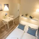 Konukevi Koehn51, Stilvoll & Eigene Teekueche 3*